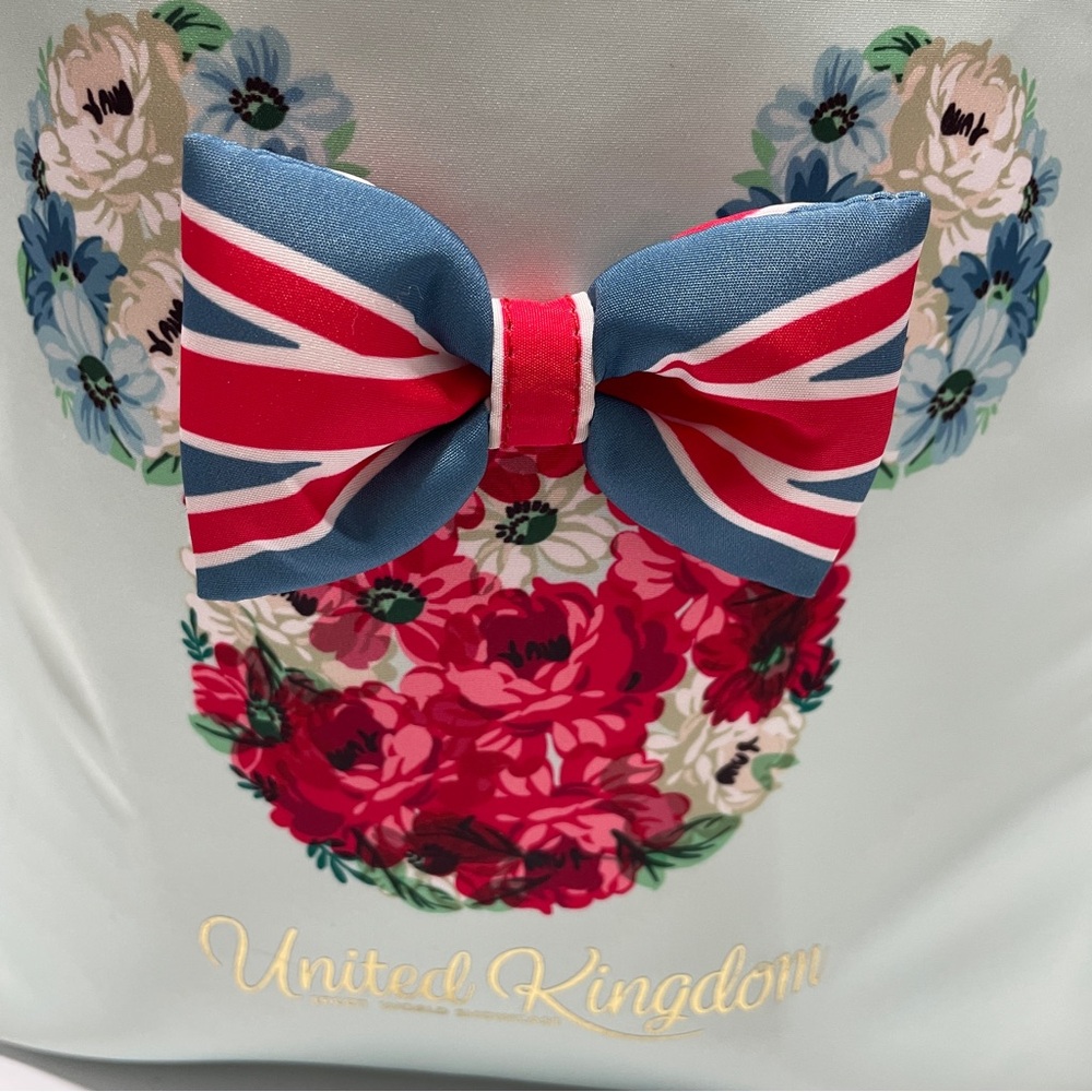 Disney Epcot United Kingdom Tote Bag Women’s OS Blue Floral Mickey Bow